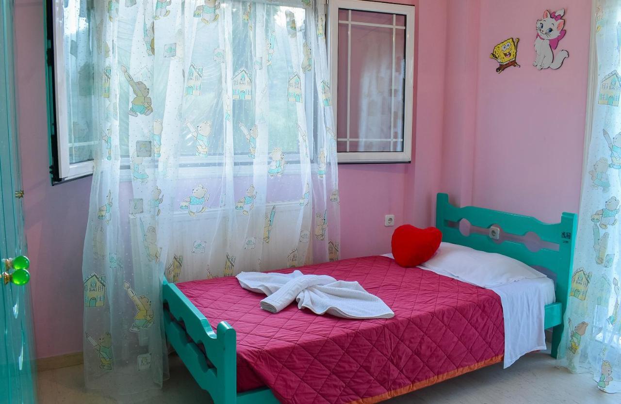 Vicky'S Village Private House Fiolítis Dış mekan fotoğraf